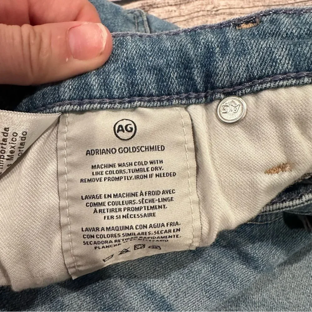 AG Adriano Goldschmied The Stevie Ankle Slim Straight Jeans; Raw Hem; Size 29